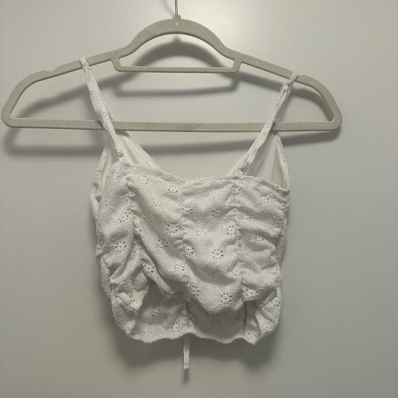 Pull&Bear Eyelet Crop Top with Adjustable Straps - Picture 3 of 3